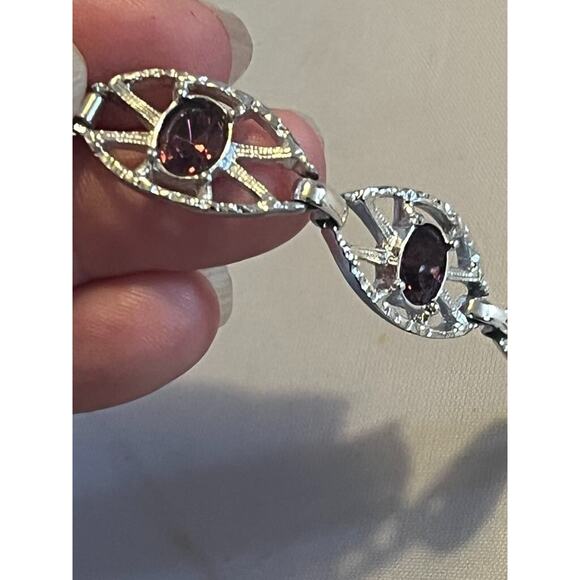 Sarah Coventry Signed Purple Rhinestone Silver Tone Link Bracelet - Picture 4 of 4